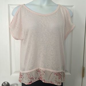 GUC New York & Company open sleeve top